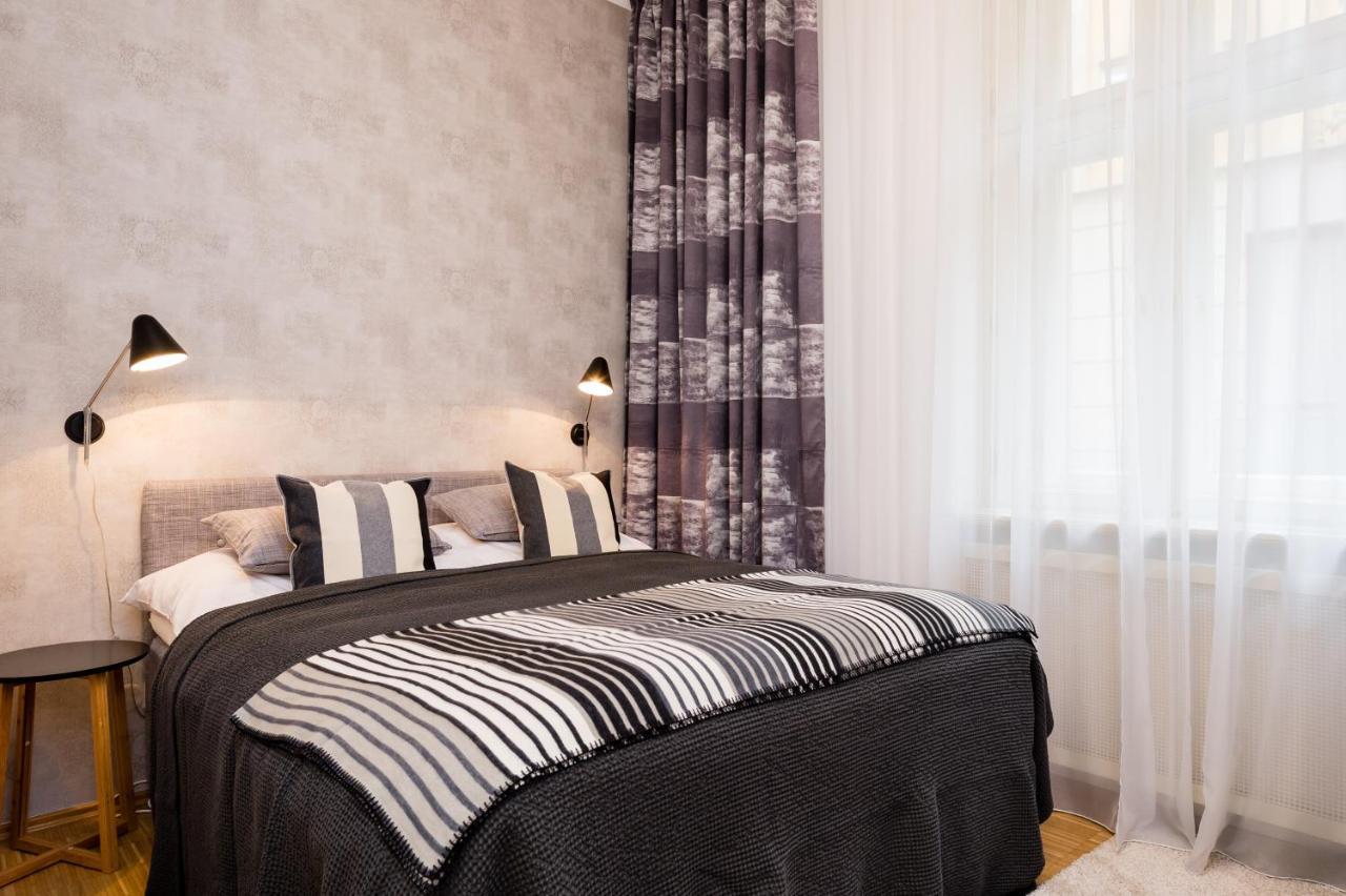 Modern Apartment Charvatova Prague Exterior photo